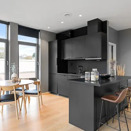 Exclusive Near Airport- Free Parking Apartamento Bergen